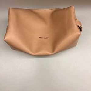Makeup bag. Vegan.